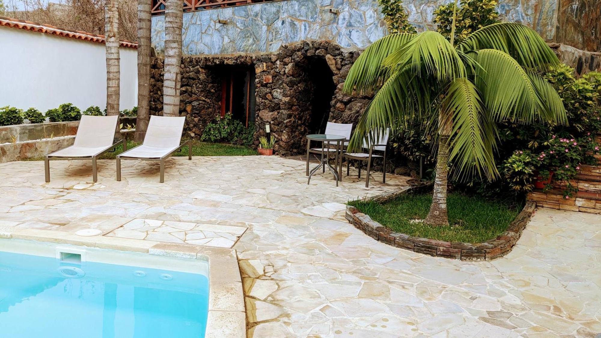 La Cueva De Villa Gardel إيكود ذي لوس فينوس المظهر الخارجي الصورة